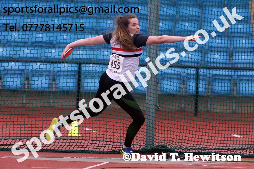 Womens under-20s discus, Northern Senior and Under-20s Champs., SportsCity, Manchester. Photo: David T. Hewitson/Sports for All Pics